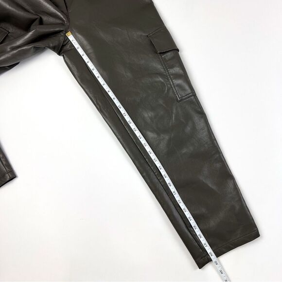 Aritzia Grey Faux Leather Stretch Modern Cargo Pant - Picture 13 of 14